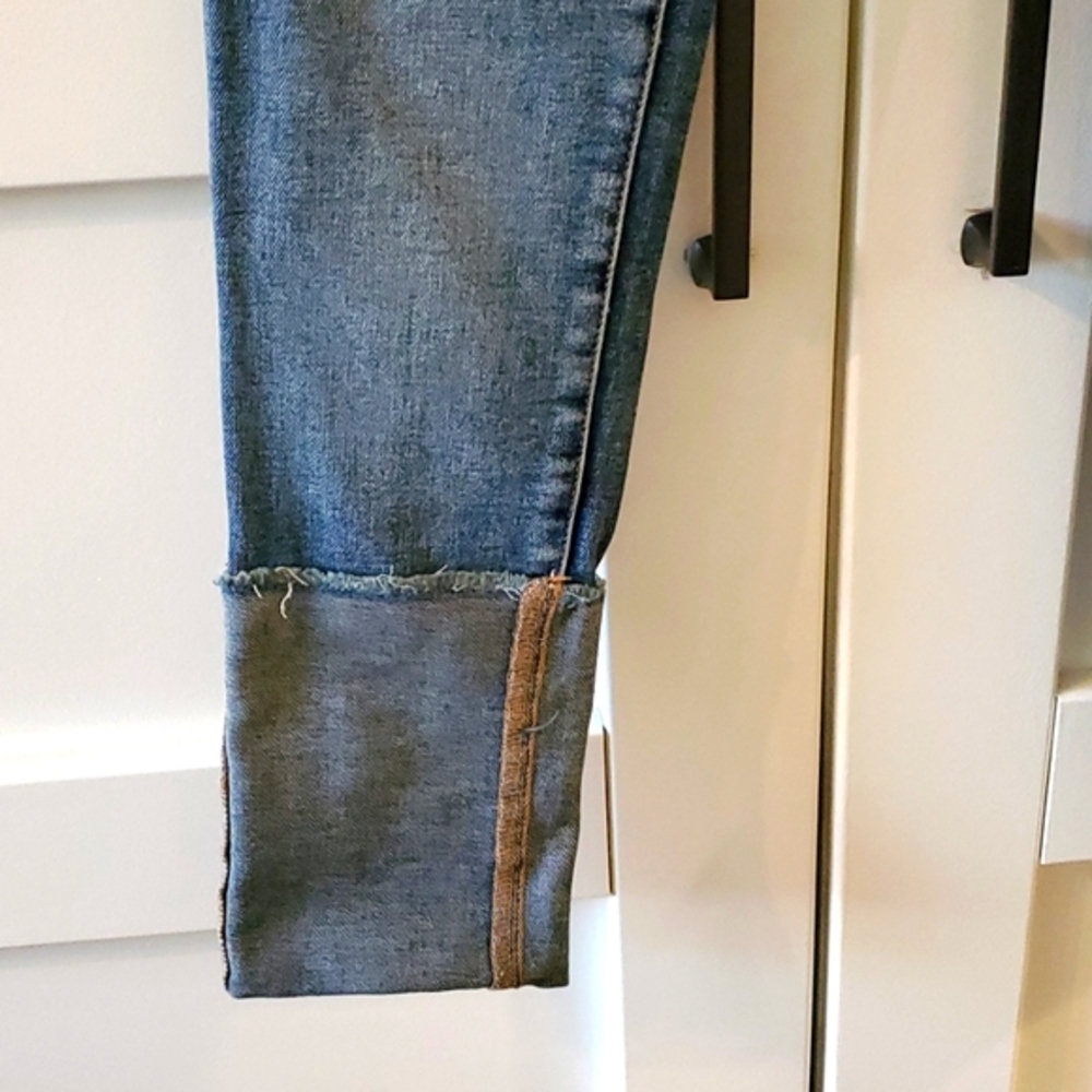 NWT Urban Outfitters BDG High Cuff Skinny Jeans 💙 - Picture 4 of 7